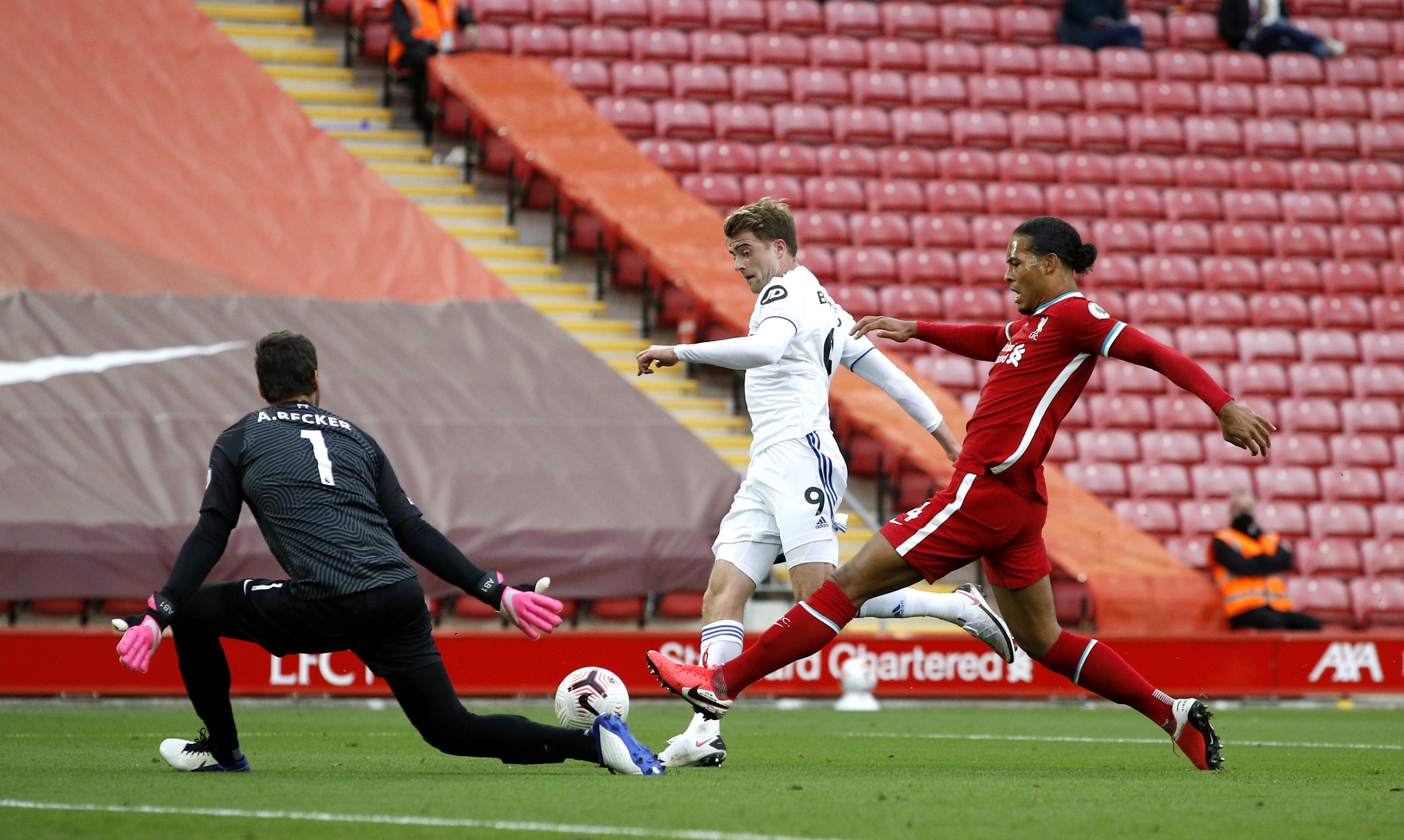 国校园足球 国校园足球